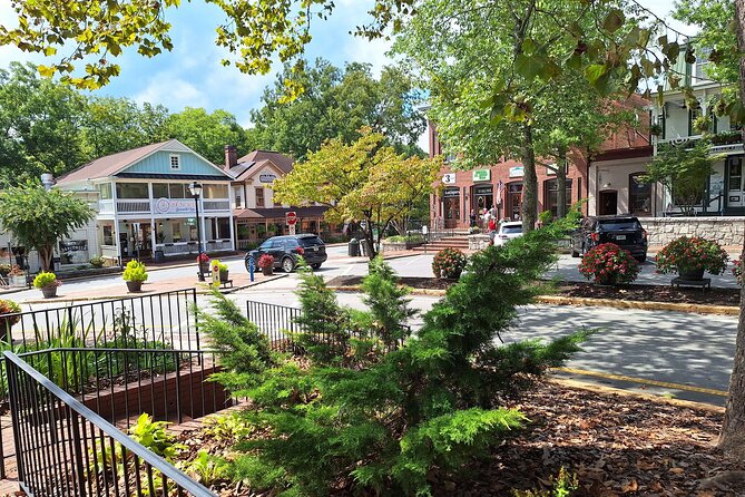 Dahlonega Scavenger Hunt Walking Tour and Game - Booking and Participation Process