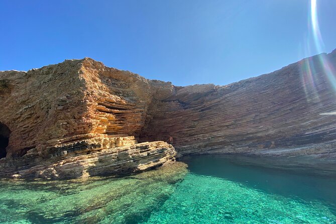 Daily Boat Trip Antiparos & Despotico - Inclusions in the Package