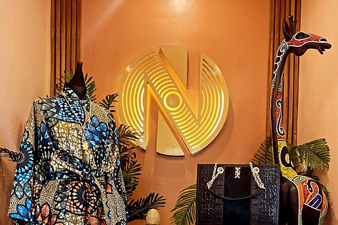 Dakar Shopping Gem & Food - Navigating the Art of Haggling
