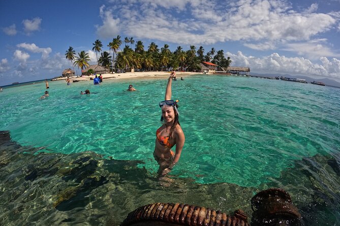 Day Tour in San Blas + 4 Islands + Umbrella + Kayak + Towels Etc. - Pickup Information