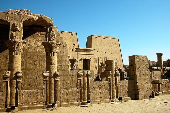 Day Tour to Edfu & Kom Ombo Temples From Luxor - Highlights of Kom Ombo Temple