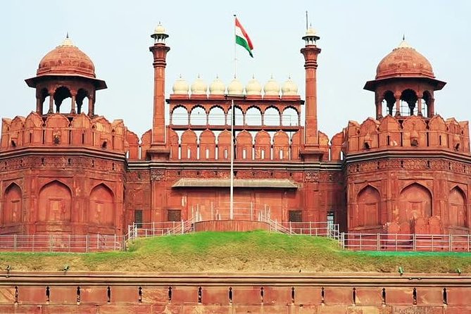 Day Trip to Taj Mahal, Agra Fort and Fatehpur Sikri From Delhi - Transportation Details