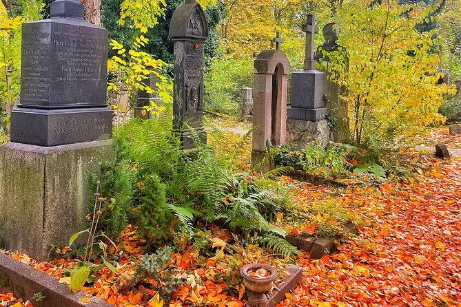 Death and Chocolate: Walking Tour of Munichs Old South Cemetery - Whats Included