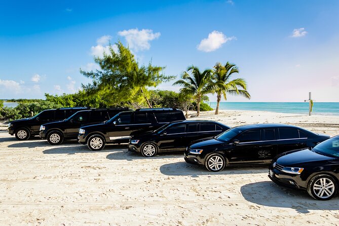 Departures in Luxury Sedan From Tulum to Cancun Airport - Included Amenities
