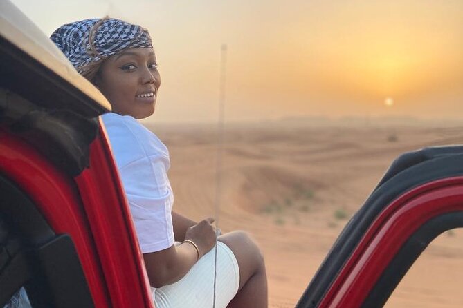 Desert Safari Dubai - Premium Flip-Top Roof Jeep Safari - Meeting and Pickup Logistics