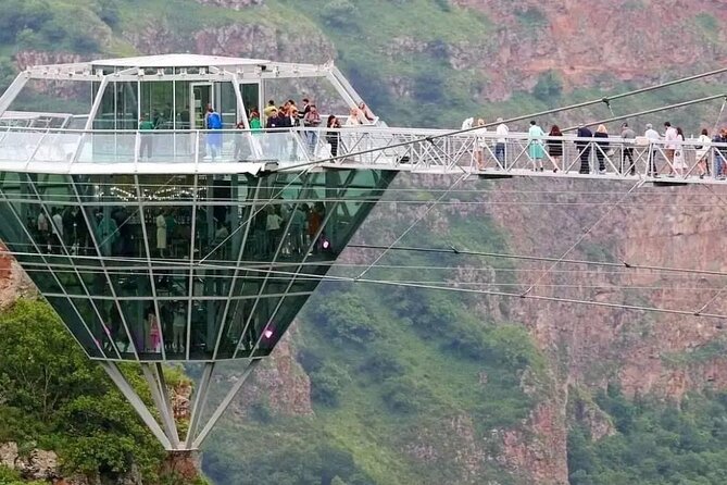 Diamond Bridge and Dashbashi Canyon Day Tour - Transportation and Amenities