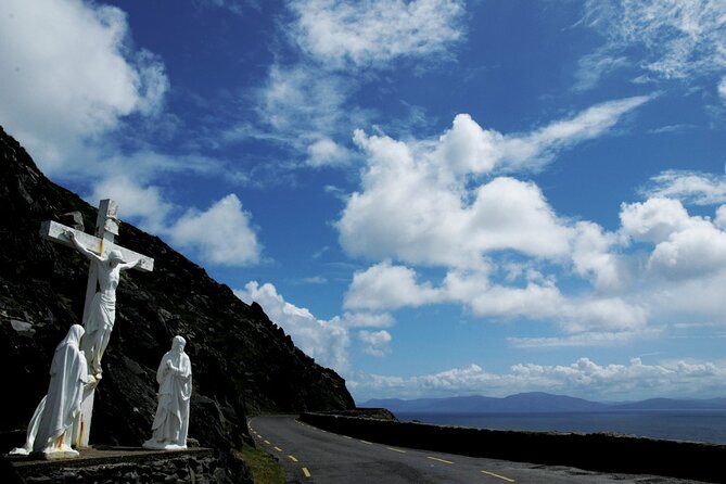 Dingle Peninsula and Slea Head Day Tour - Guided Journey