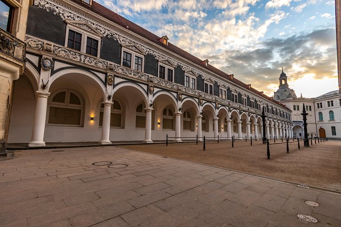 Discover Dresden'S Most Photogenic Spots With a Local - Meeting and End Points