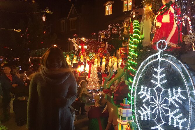Dyker Heights Tour Christmas Lights in New York - Tour Start Location and Time
