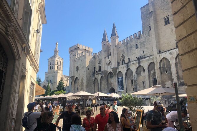 E-Scavenger Hunt Avignon: Explore the City at Your Own Pace - Inclusions