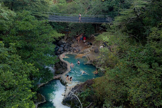 Earth Wonders From Guanacaste - Oropéndola Waterfall Wonder