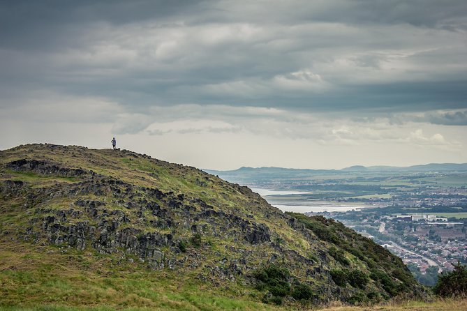 Edinburghs Landscapes Tours With a Local Guide: Private & Personalized - Reviews and Feedback Highlights
