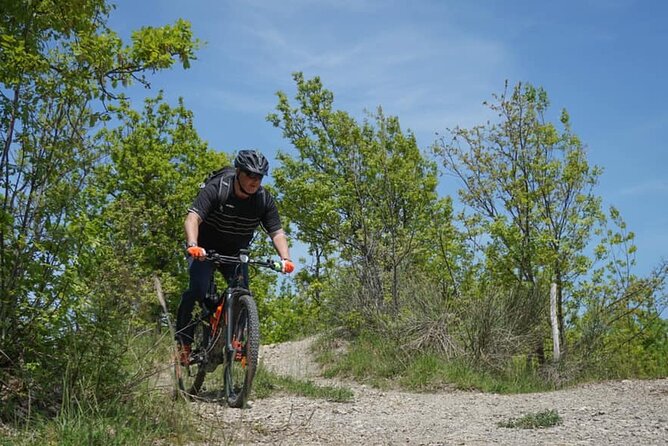 Electric Mountain Bike Rental in Bobbio - Visually Captivating User Experiences