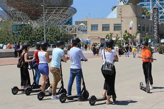Electric Scooter Tour: Full Tour (Old Town + Jewish Quarter) - Meeting and Pickup