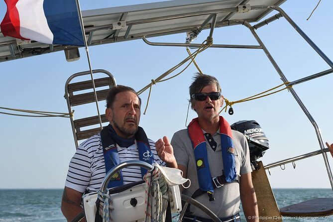 Evasion at Sea, Private Experience for Your Tribe. Morning - Refreshments and Meals