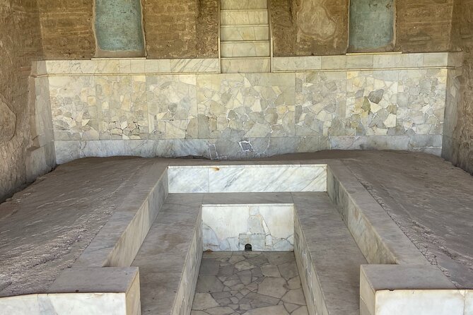 Exclusive Half-Day Tour in Pompeii With Skip the Line Tickets - Inclusions and Pricing