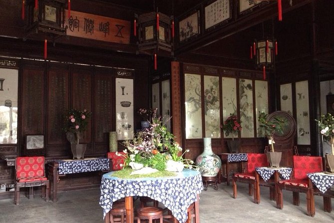 Explore Suzhous Hidden Gardens&Enchanting Tongli Ancient Town - What to Expect During Your Visit