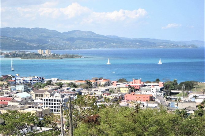 Falmouth Shore Excursion: Doctors Cave Beach & Montego Bay City Highlights - Pickup Information