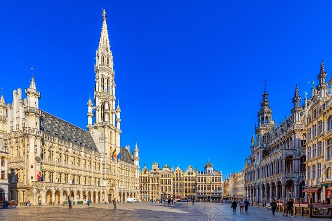 Famous Residents in Brussels Exploration Game and Tour - Downloading the Questo App