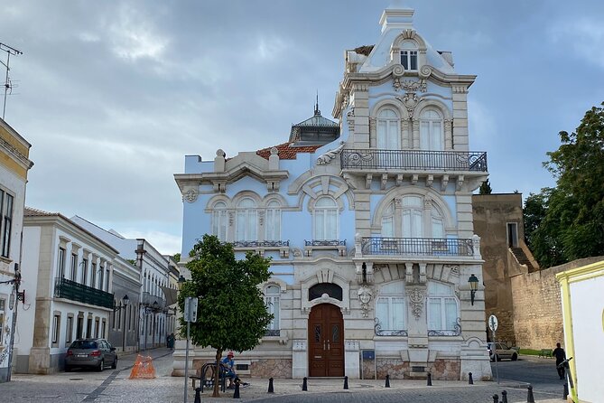 Faro Family Adventure Tour to Learn History and Hidden Gems - Meeting Point and Pickup Service