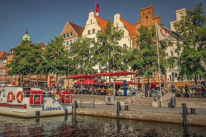 Fascinating Pearls of Lubeck - Guided Walking Tour - Discovering Lubecks Architectural Marvels
