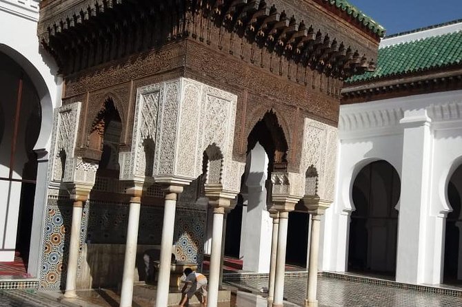 Fes/Fez Walking Tour With a Group - Inclusions and What to Expect