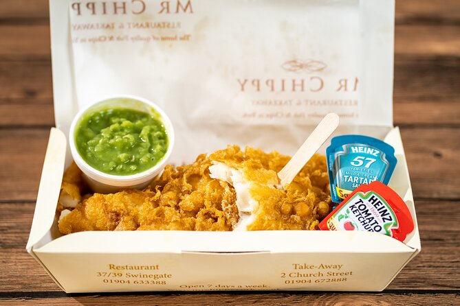 Fish & Chips Boat Cruise in York - Sample Menu and Offerings