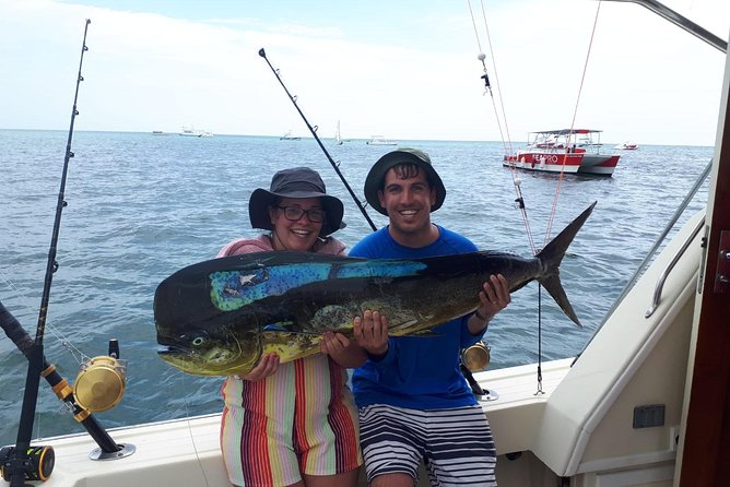 FISHING PRO CHARTERS - Boat Excursion - Sobre Las Olas - Location and Tour Details