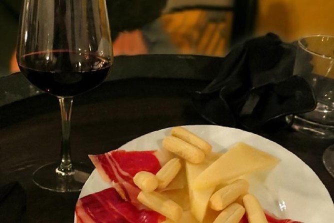 Flamenco and Tapastour With a Flamenco Artist - Culinary Experience