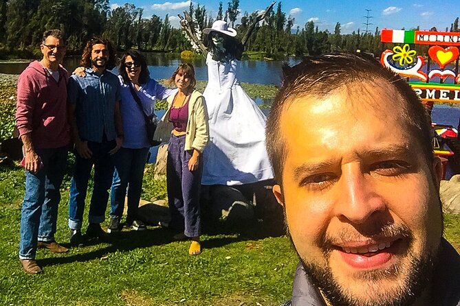 Floating Flower Gardens of Xochimilco With a Local: Private & Personalized - Accessibility and Confirmation