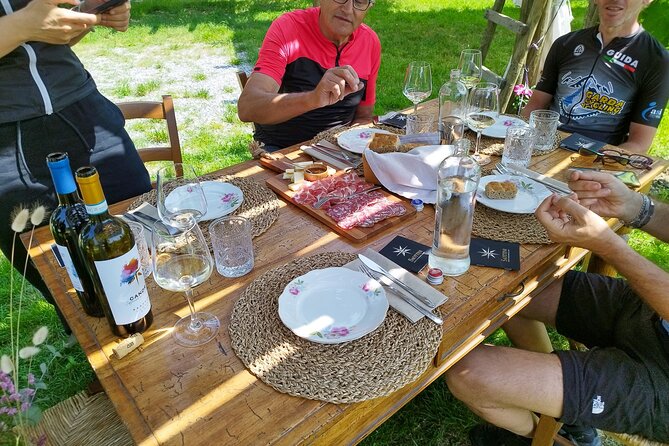 Food and Wine Tasting of Valtenesi and Lugana - Location and Venue Details