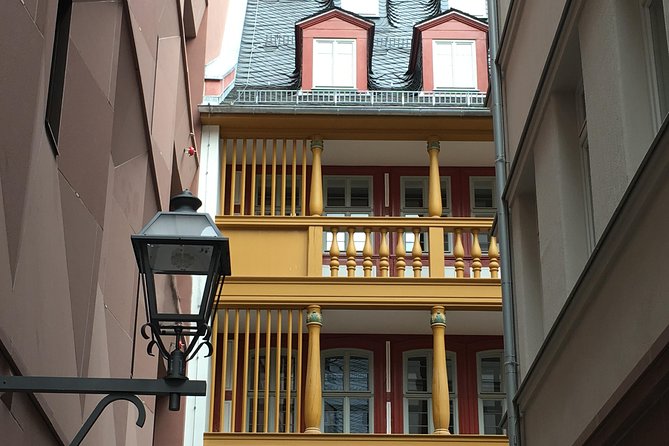 Frankfurt: Guided Tour of the Old Town (GERMAN) - Accessibility and Confirmation