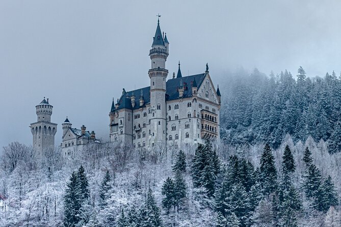From Fussen: Neuschwanstein, Linderhof and More Private Tour - Pickup Information
