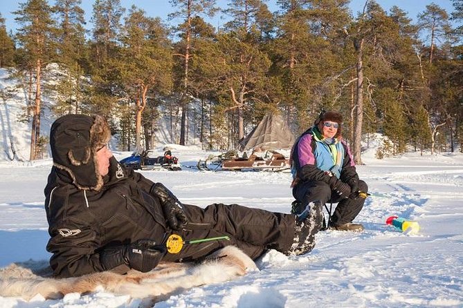 From Kakslauttanen: Ice Fishing Safari to Lake Inari Lunch - Pickup and Drop-off
