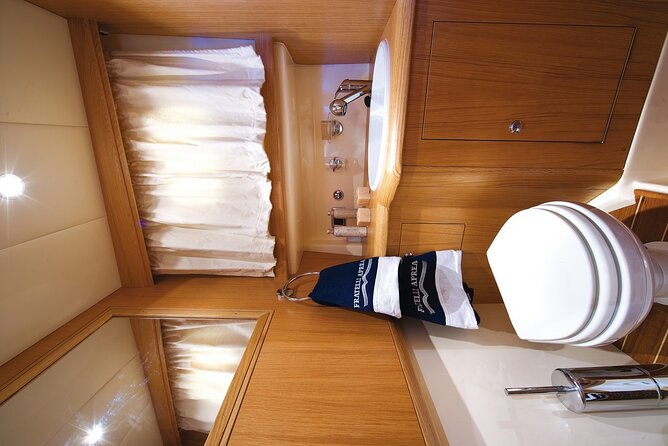 Full Day in Capri With Fratelli Aprea 32 Feet - Meeting Location and Tour Duration