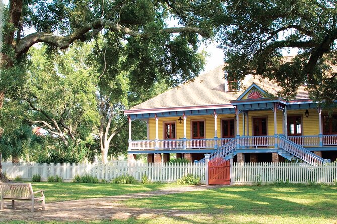 Full-Day Laura Plantation & Large Airboat Swamp Tour With Pick up - Highlights of the Experience
