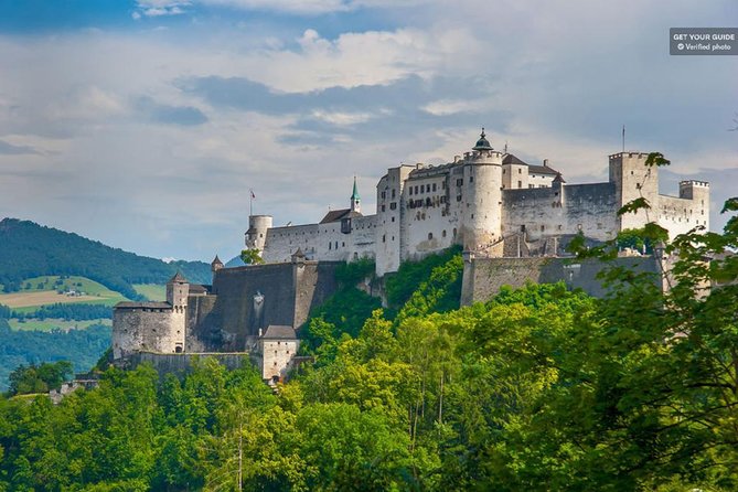 Full-Day Luxury Bus Tour From Munich - Meeting Location and Pick-up Details