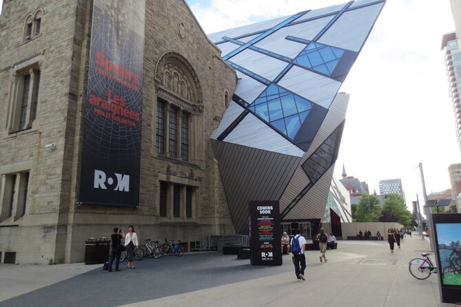 Full Day Private Sightseeing Tour in Toronto - Inclusions
