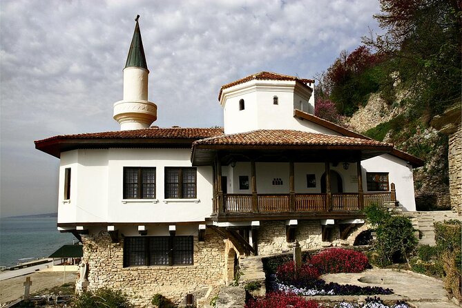 Full-Day Private Sightseeing Tour to Varna Review - Included Experiences