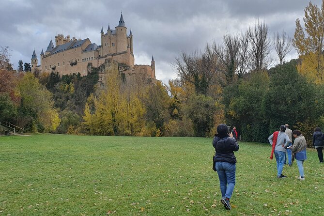 Full Day Private Tour for Las Rozas Shopping Village and Segovia - Accessibility