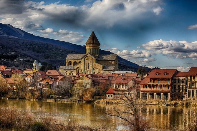 Full-Day Private Tour in Tbilisi & Mtskheta With Unforgettable Impressions - Discovering Mtskhetas Historic Landmarks