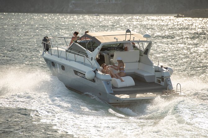 Full Day Small Group Cruise in Amalfi and Positano - Included Amenities