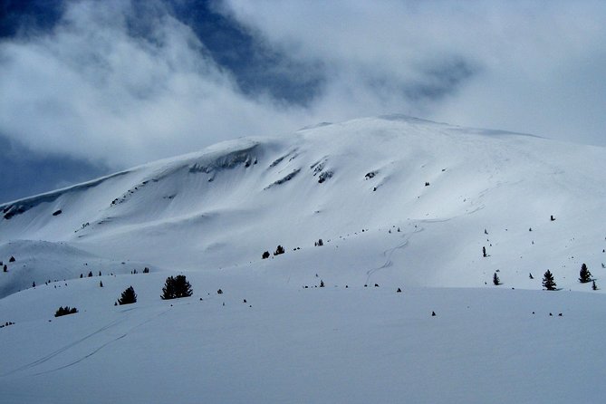 Full Day Snowshoeing Tour to Bezbog Peak 2645 M in Pirin Mountains - Meeting and Pickup Details