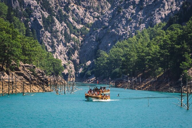 Full-Day to Explore Side by Cabrio Bus With Green Lake Boat Tour - Included Activities