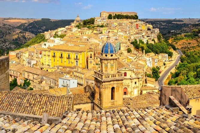 Full-Day Tour in Siracusa, Ortigia and Noto From Palermo - Discovering Ortigia