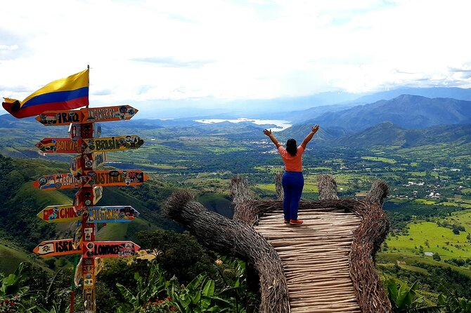 Full Day Tour to the Giants Hand Viewpoint - Traveler Reviews