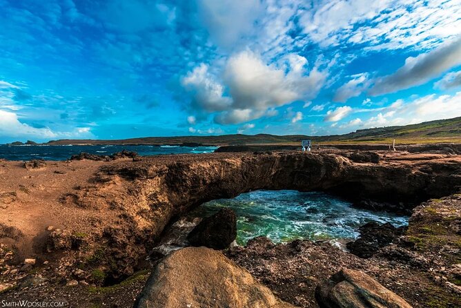 Full Island Safari Tour and Baby Beach in Aruba - Exploring Landmarks and Landscapes