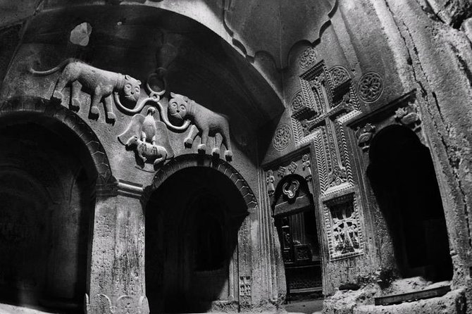 Garni-Geghard Pagan & Christian Private Tour - Historical Insights