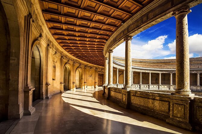 Generalife, Gardens and Alcazaba Guided Tour (Without Nasrid Palaces) - Insight Into Alhambras History