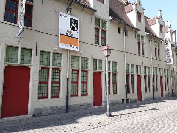 Ghent Beer and Sightseeing Adventure - Tasting Authentic Ghent Snacks and Chocolate
